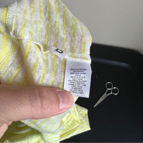 Loft Yellow Striped Cap Sleeve Short Sleeve Blouse - Picture 5 of 5